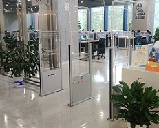 从传统到智能：图书馆门禁系统的演变之旅